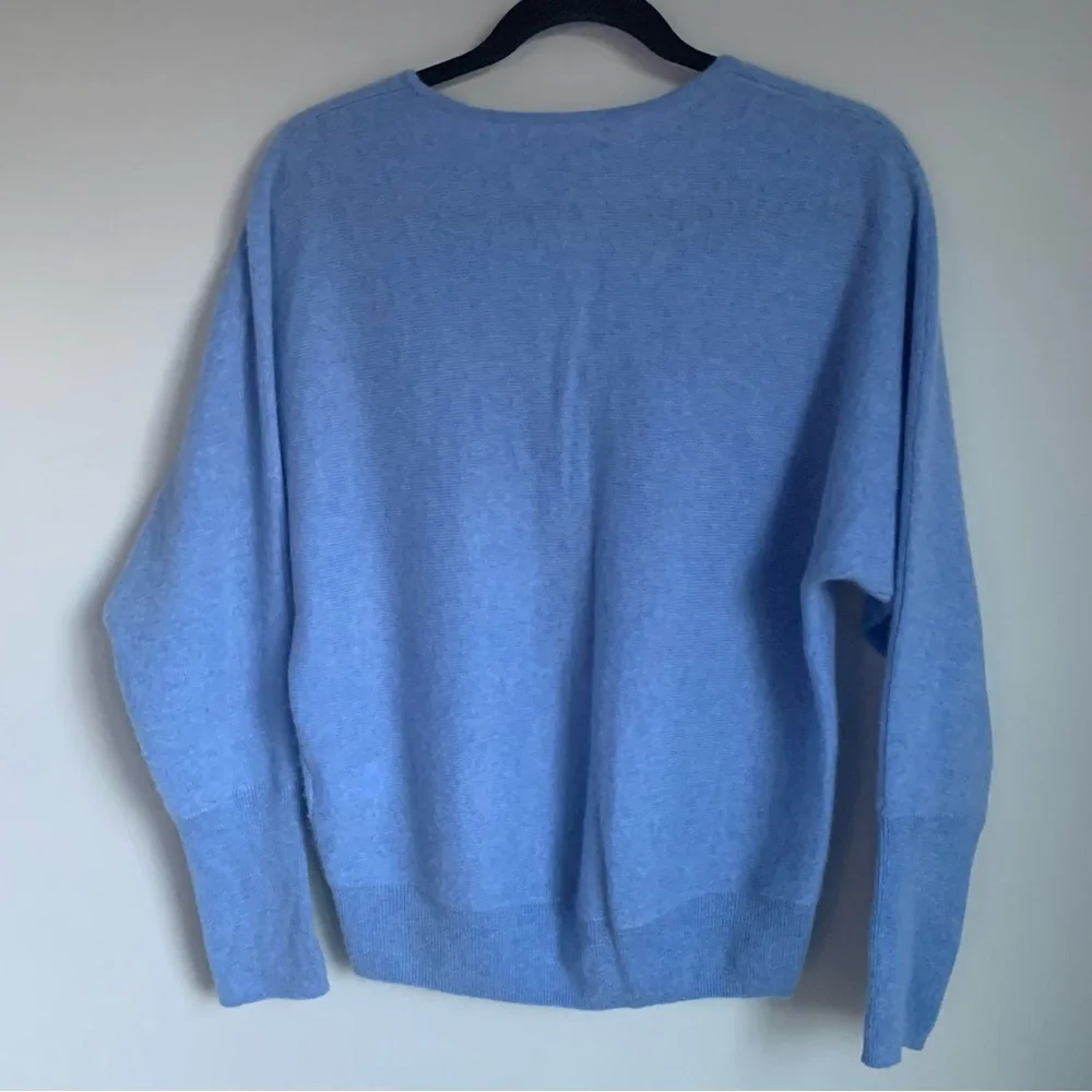 TAHARI 2-Ply Cashmere V-Neck Blue Cozy Dolman Sleeve Sweater - Picture 5 of 5